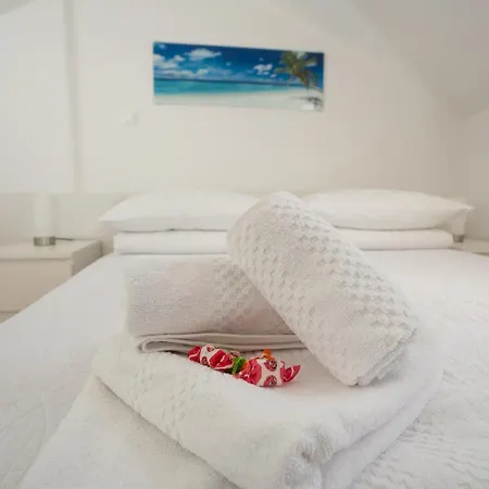 Adriatic Escape Novalja-Zrce! Apartment Exterior photo